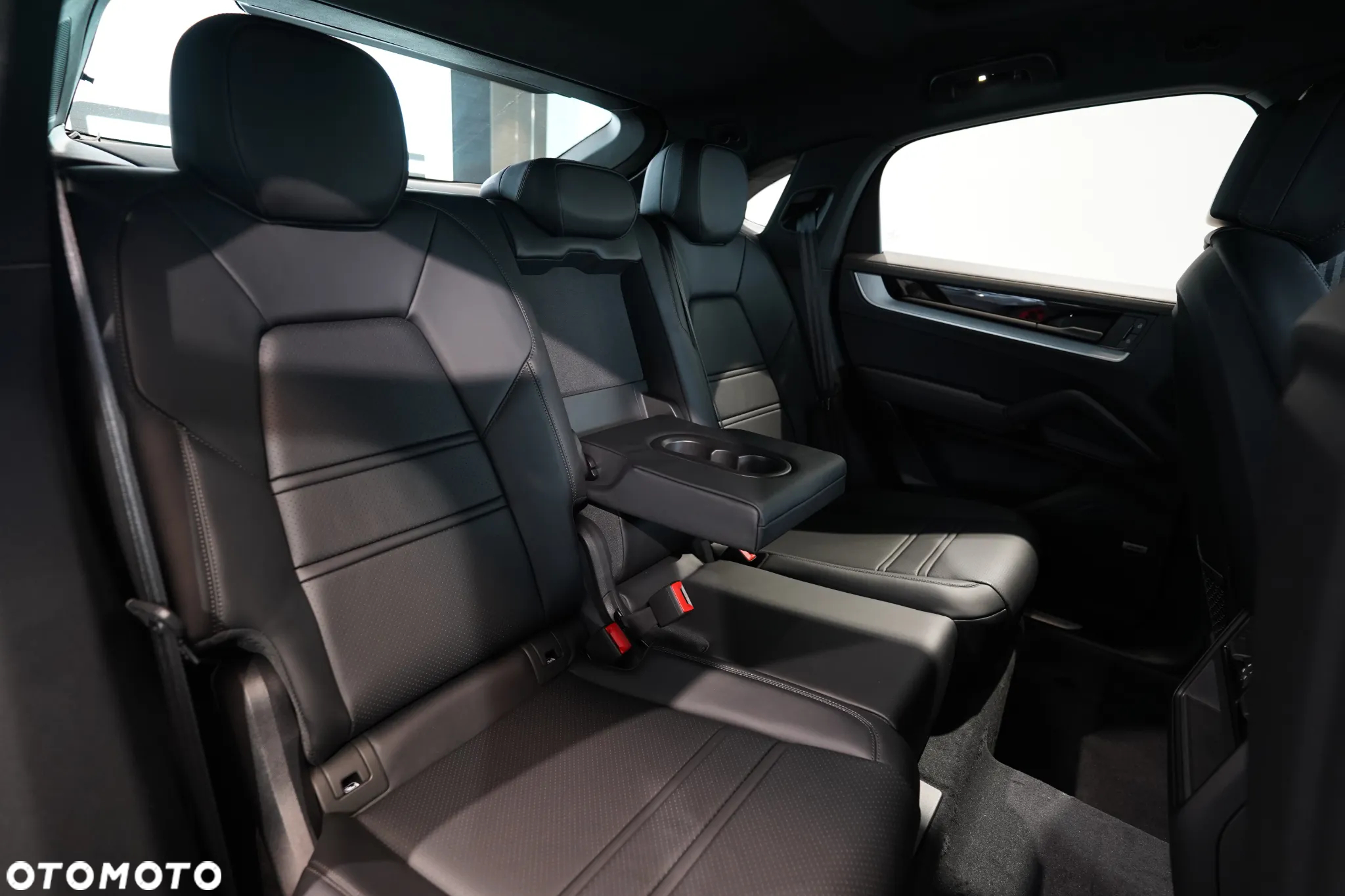 Porsche Cayenne E-Hybrid PHEV - 11