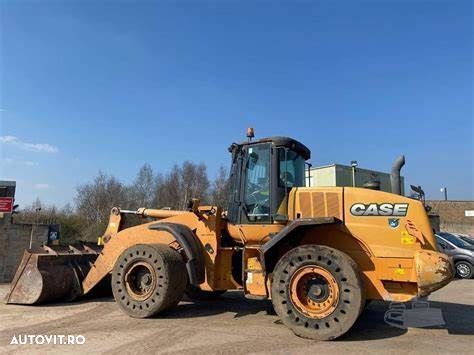 Dezmembrare utilaj de constructii CASE 821F - 1