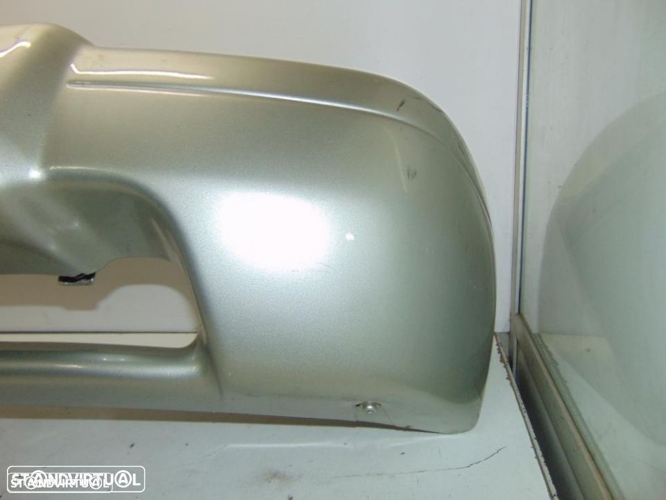 Kia Sportage ano 2000 pára-choques - 2