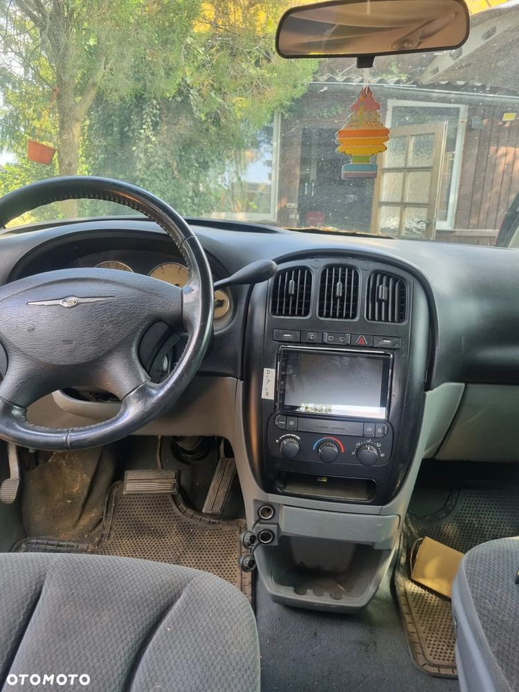 Chrysler Grand Voyager 2.8 CRD SE S&G - 8