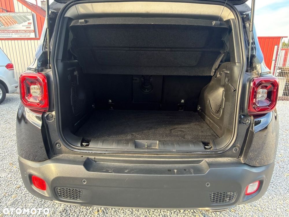Jeep Renegade - 24