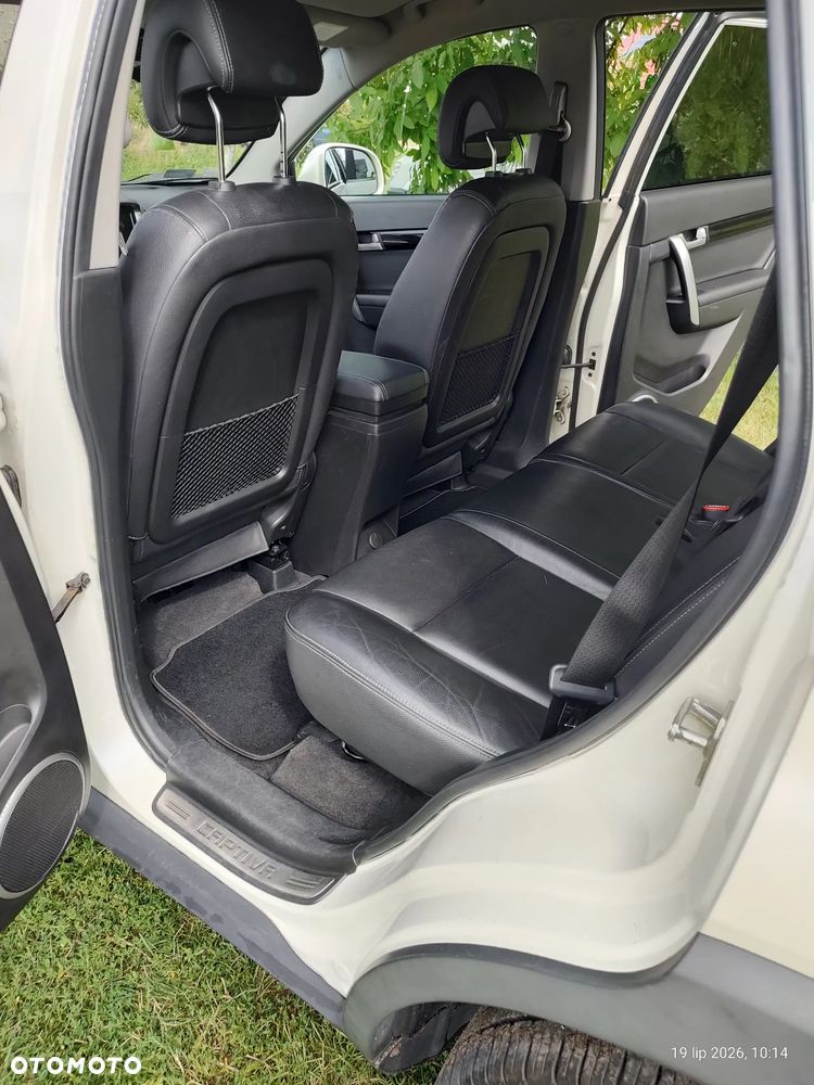 Chevrolet Captiva - 11