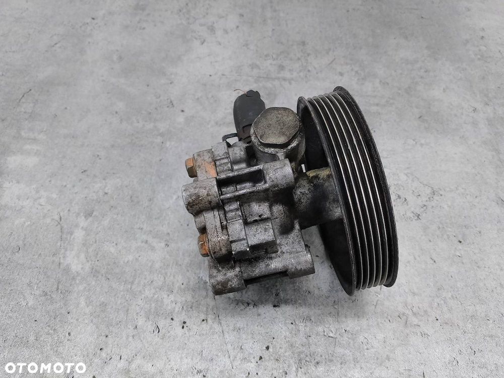 POMPA WSPOMAGANIA DODGE CALIBER 1.8 16V - 3