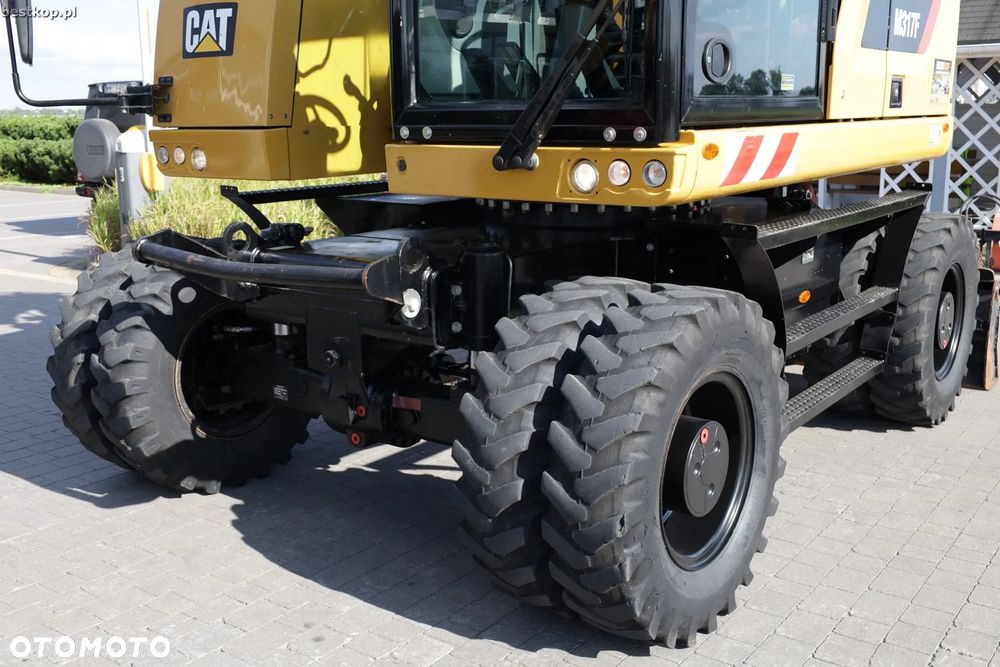 Caterpillar M317F - 22