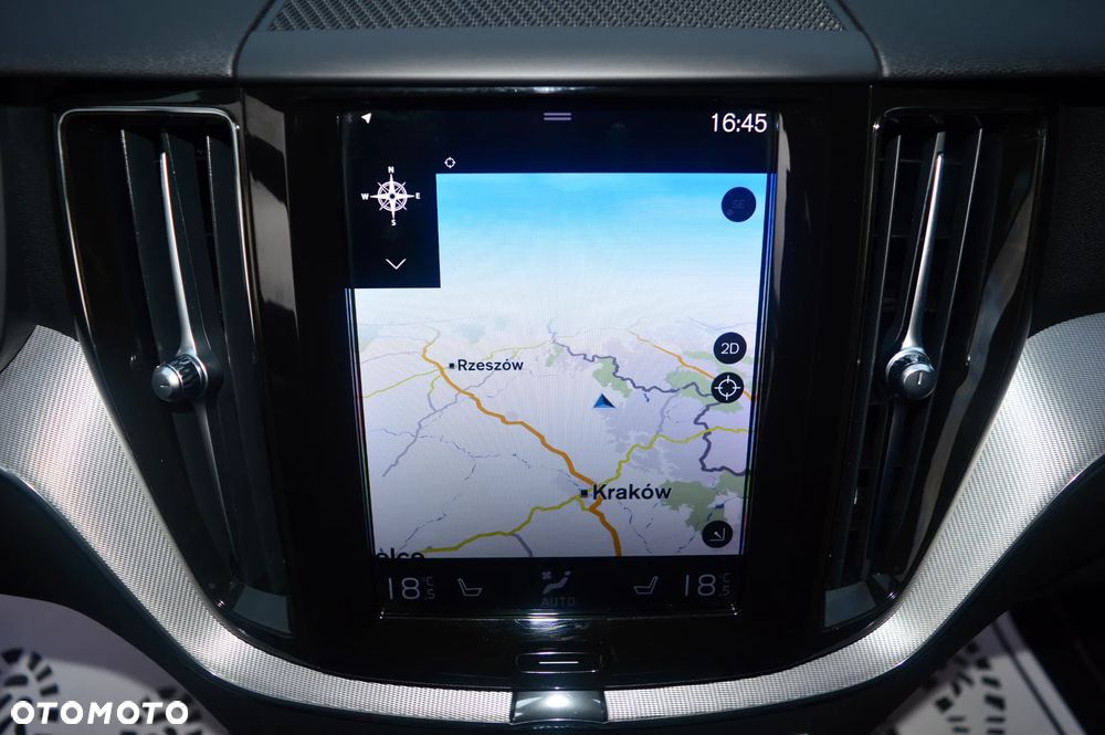 Volvo XC 60 B4 D Geartronic RDesign - 22