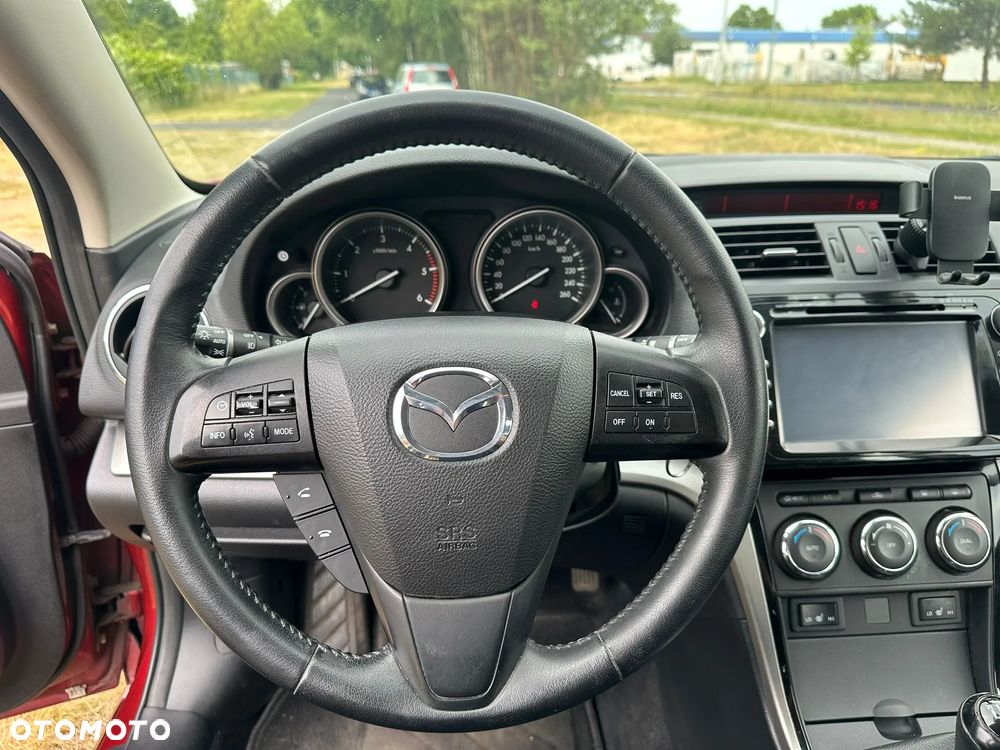 Mazda 6 2.2 CD Exclusive + - 11