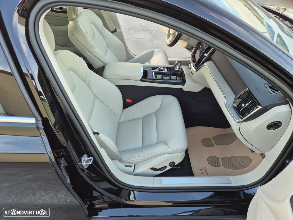 Volvo V60 2.0 T6 AWD TE Core - 29