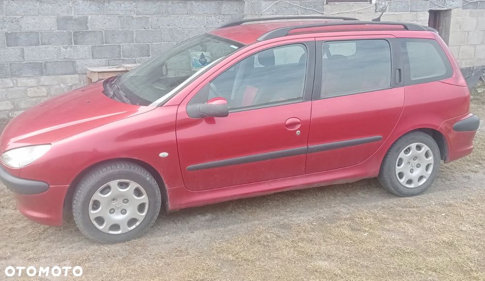 Peugeot 206 - 1