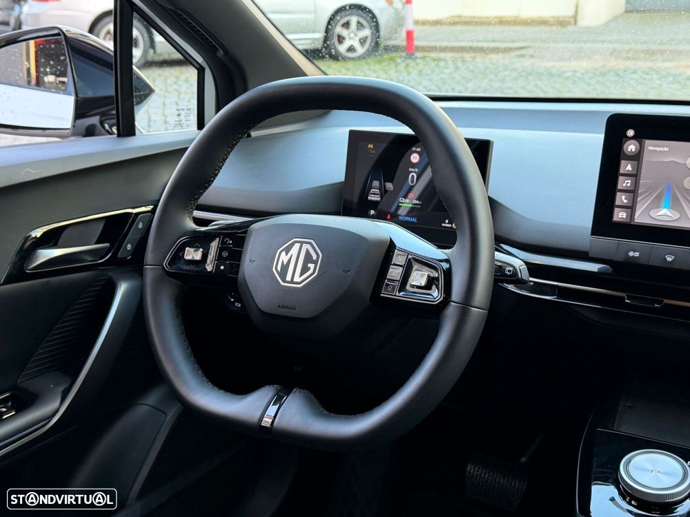 MG MG4 64 kWh Luxury - 20