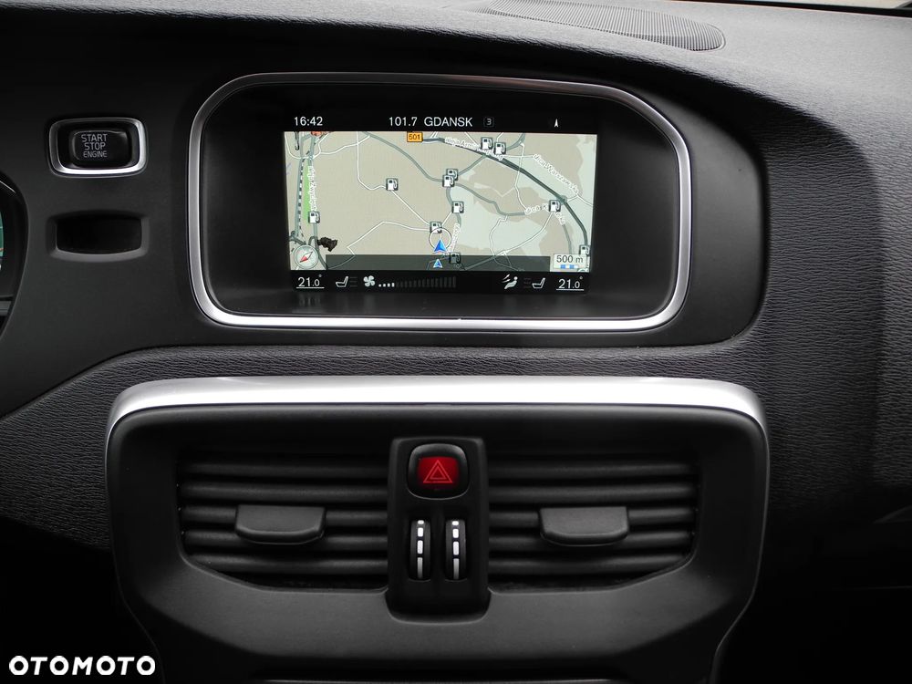 Volvo V40 D4 Geartronic Momentum - 10