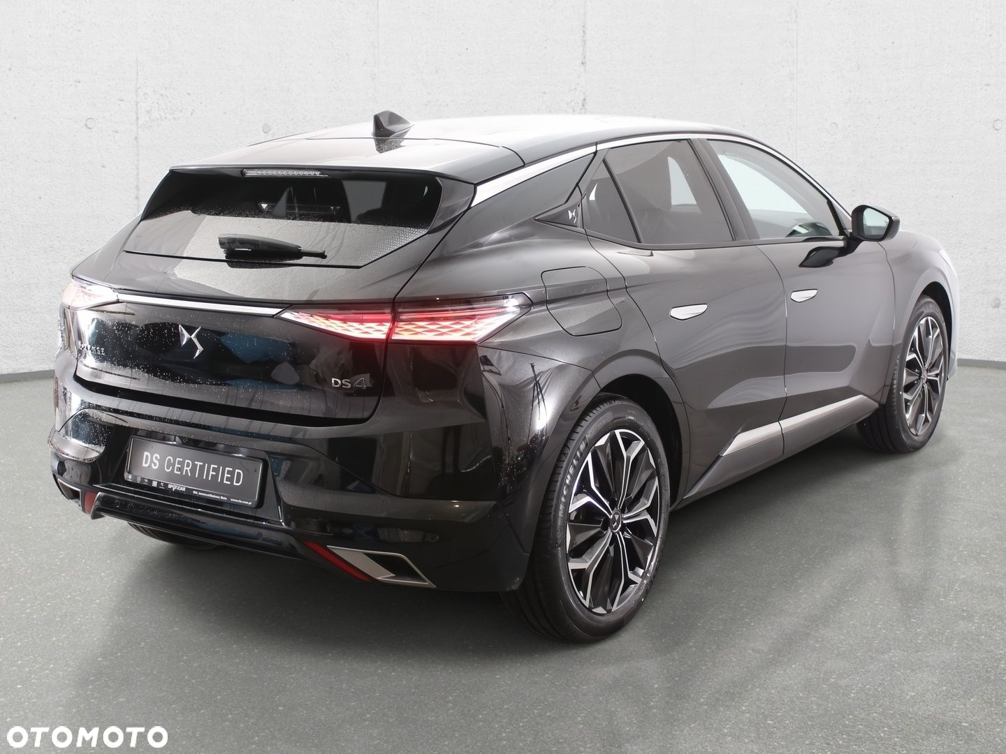 DS Automobiles DS 4 - 7