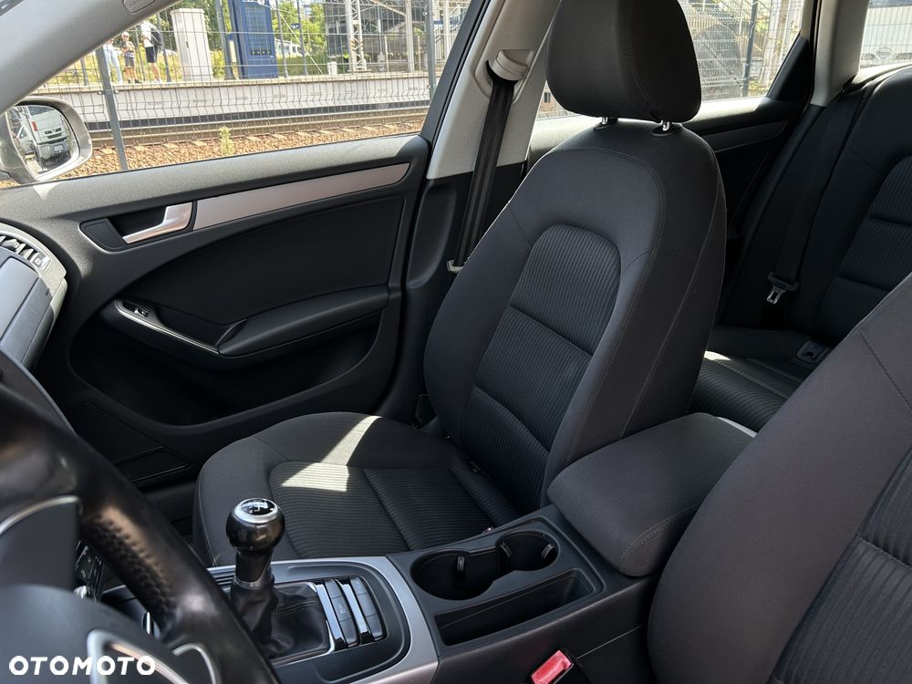 Audi A4 Avant 1.8 TFSI Attraction - 16