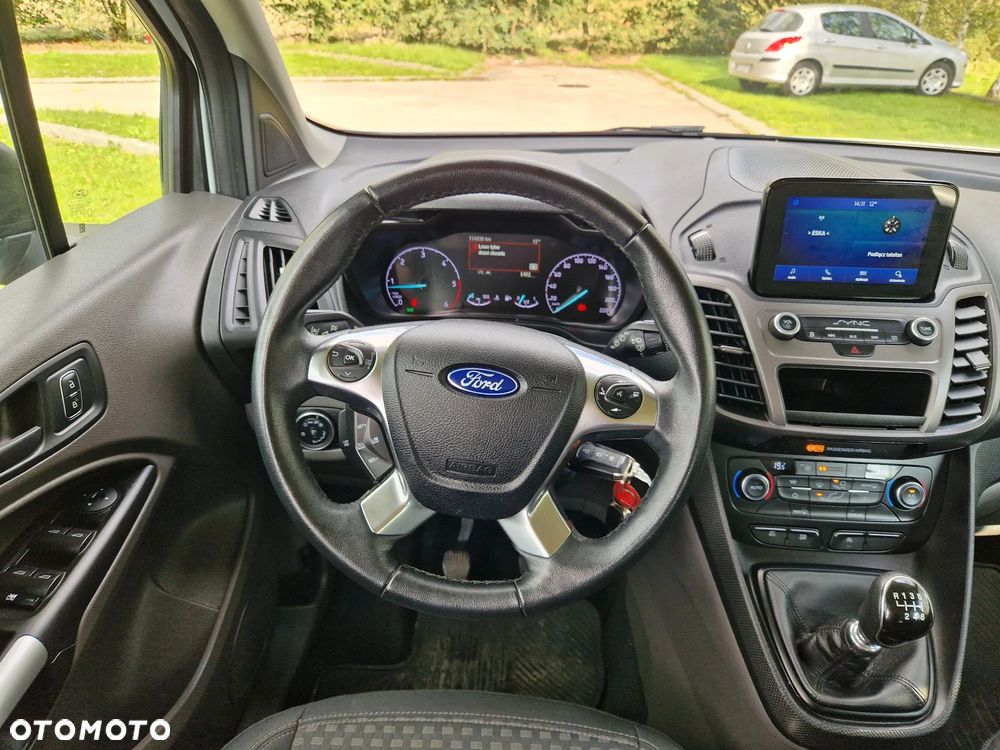 Ford Tourneo Connect 1.5 TDCi Titanium - 13
