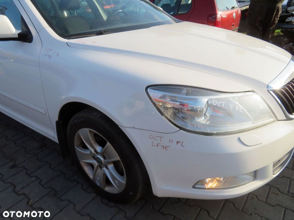 MASKA ZDERZAK BŁOTNIKI LAMPY OCTAVIA II LIFT LF9E  SKODA 2008-2013 BIAŁY PRZÓD KOMPLETNY - 12