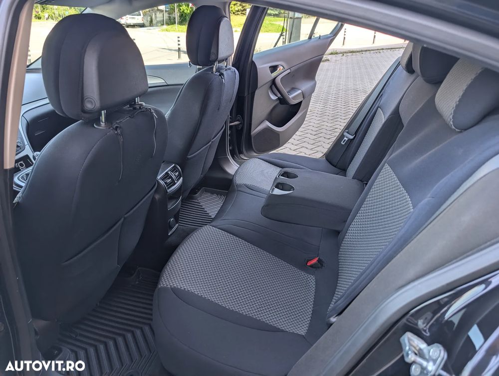 Opel Insignia 1.8 Edition - 13