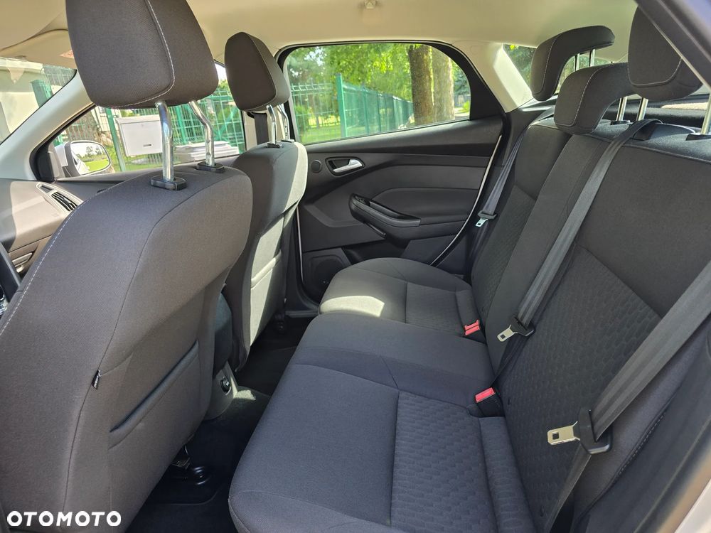 Ford Focus - 16
