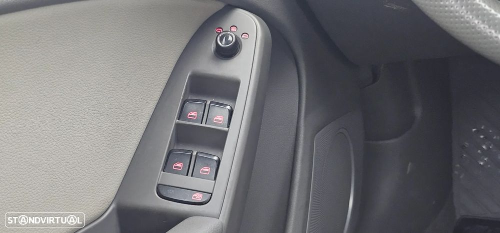 Audi A4 Avant 2.0 TDI Sport - 9