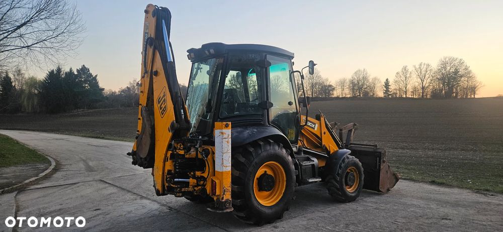 JCB 3CX - 4