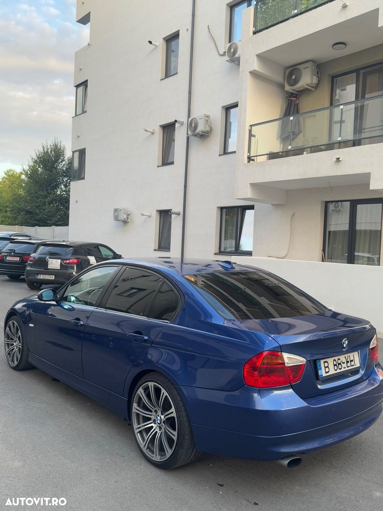 BMW Seria 3 320d - 3
