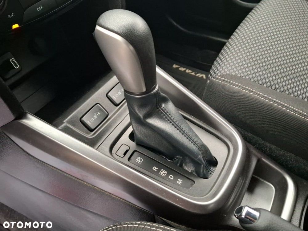 Suzuki Vitara 1.4 Boosterjet Premium 2WD - 14