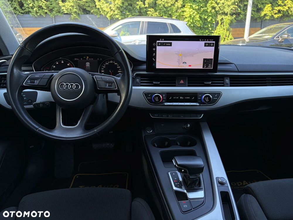 Audi A4 Avant 40 TFSI S tronic - 29