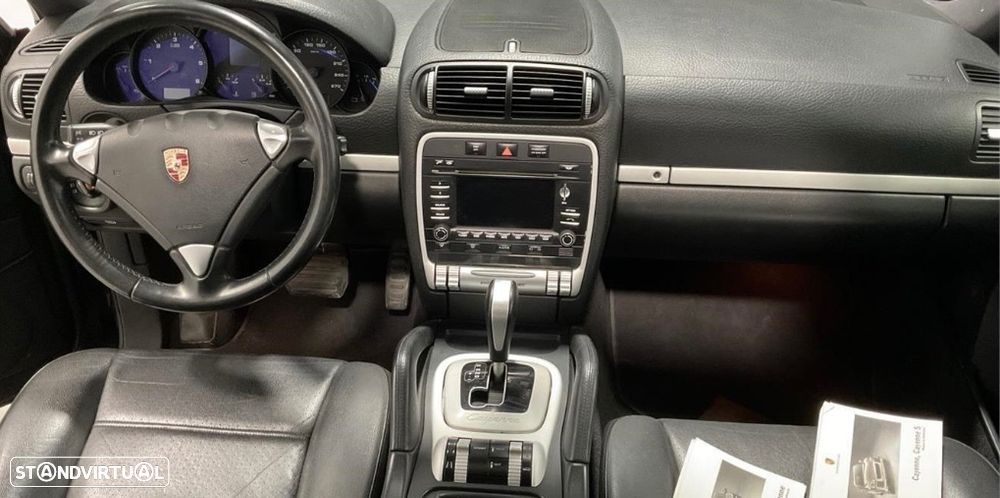 Porsche Cayenne Tiptronic - 10