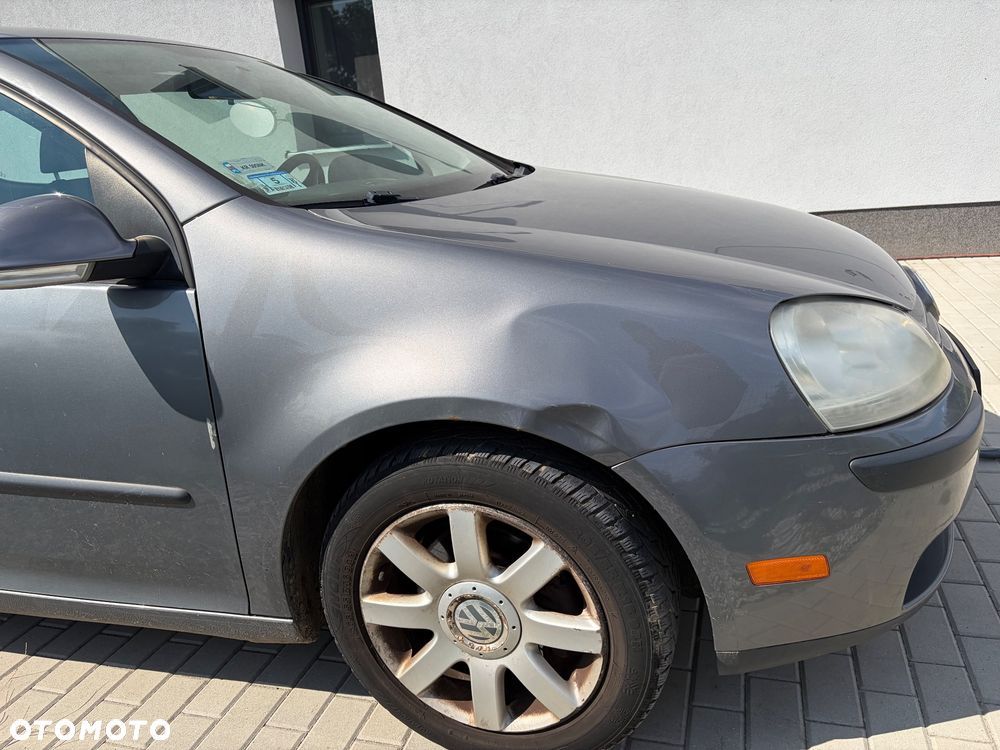 Volkswagen Golf - 10
