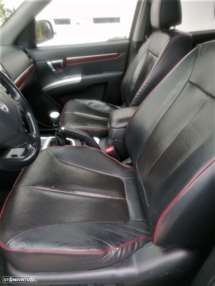 Hyundai Santa Fe - 4