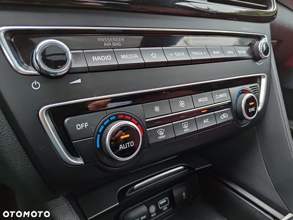 Kia Optima 1.6 T-GDI GT Line DCT - 22