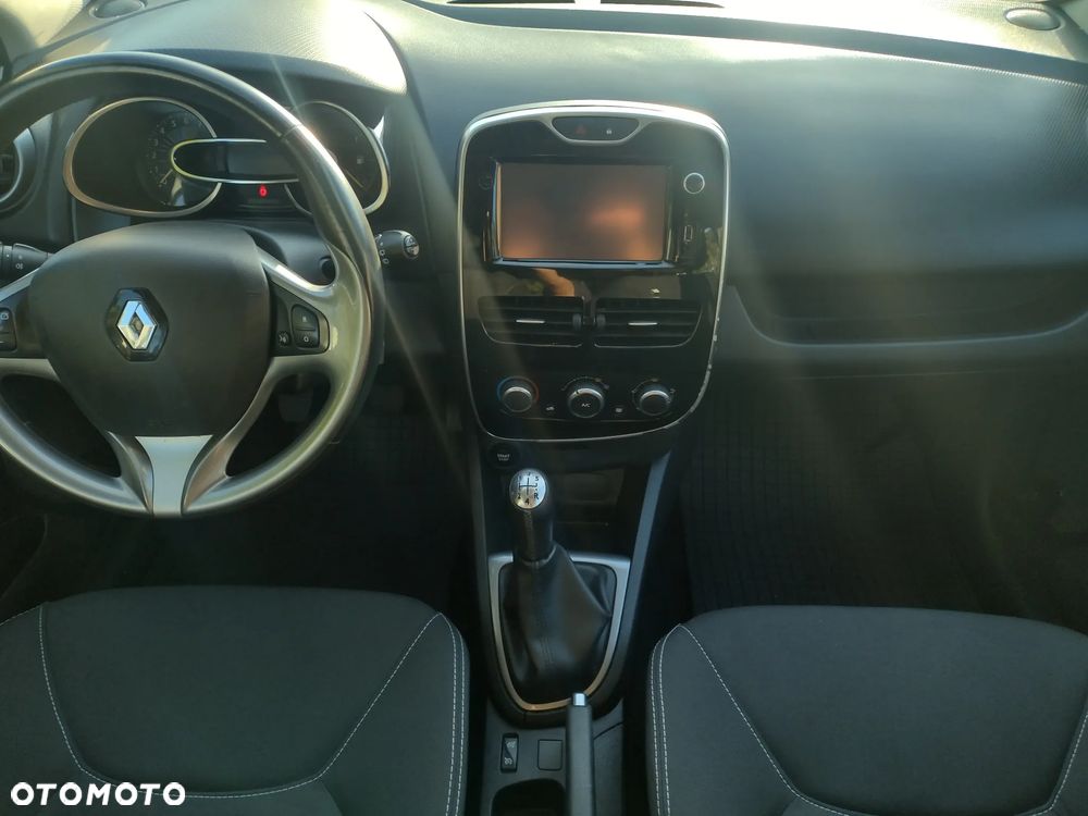 Renault Clio 1.2 16V 75 Limited - 16