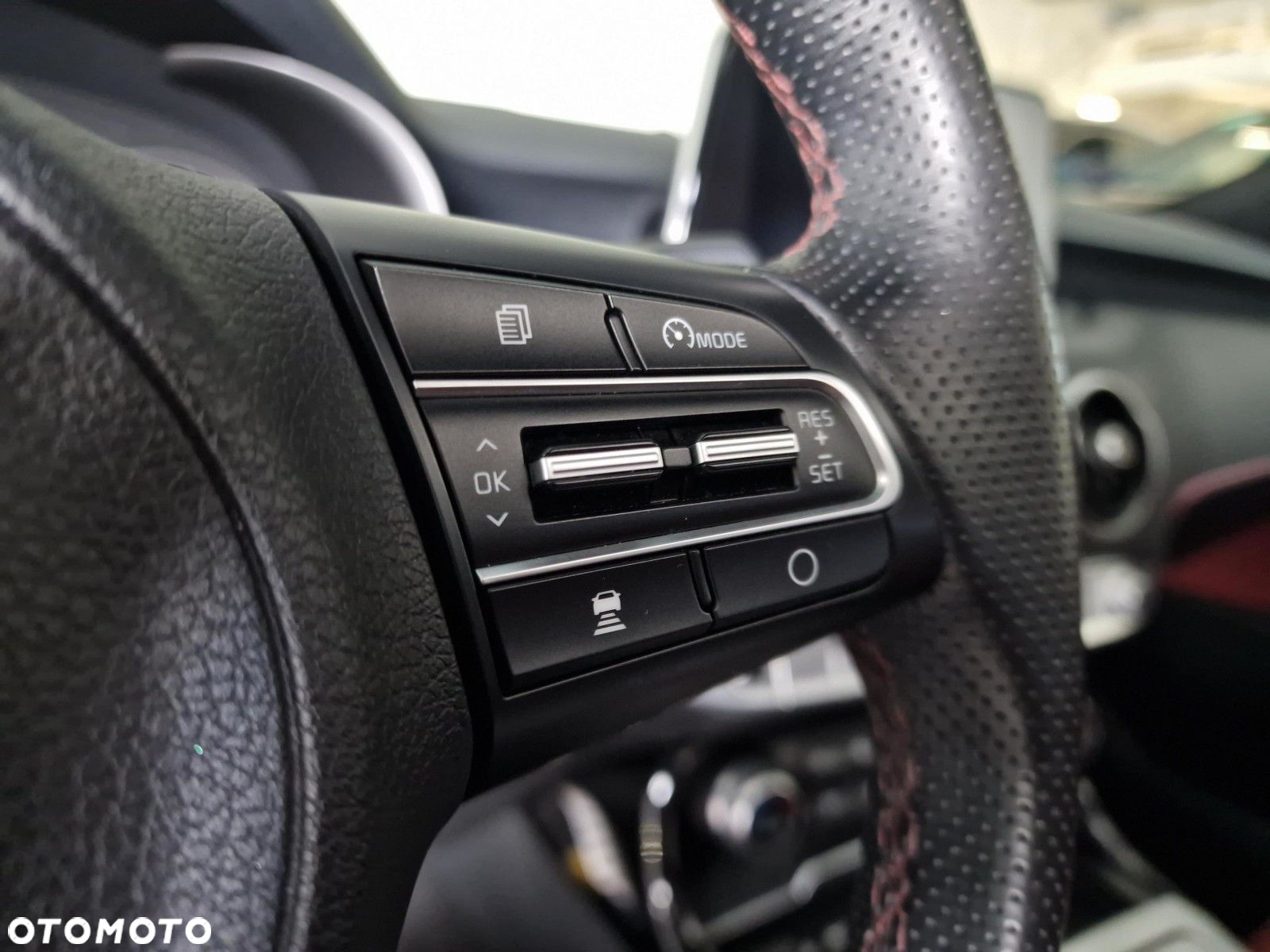 Kia Stinger 3.3 T-GDI V6 GT AWD - 34