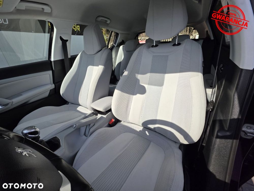 Peugeot 308 - 19
