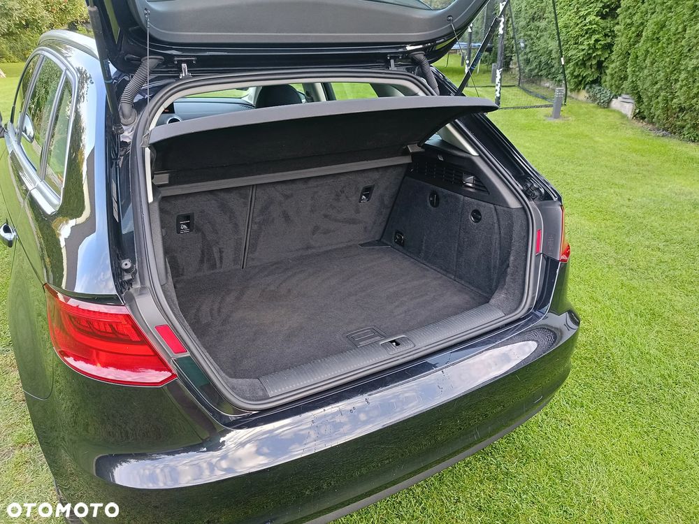 Audi A3 Sportback 2.0 TDI Ambition - 28