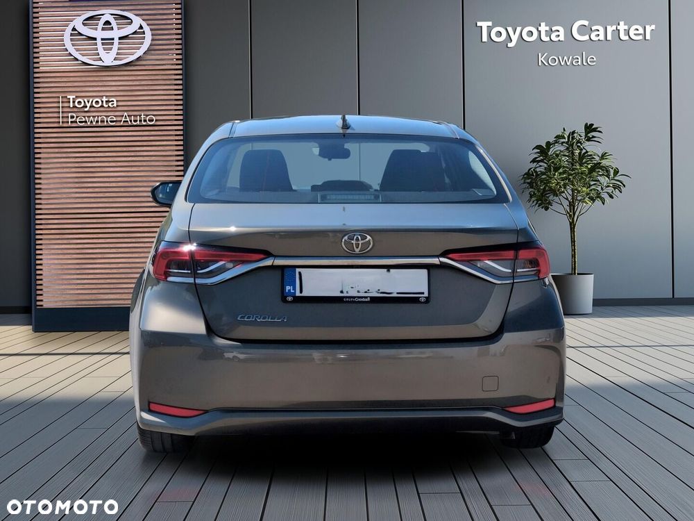 Toyota Corolla - 5