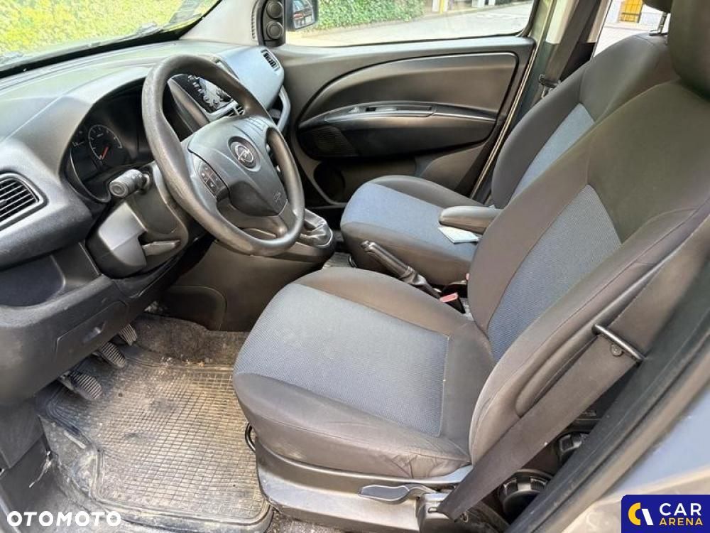 Opel Combo - 35