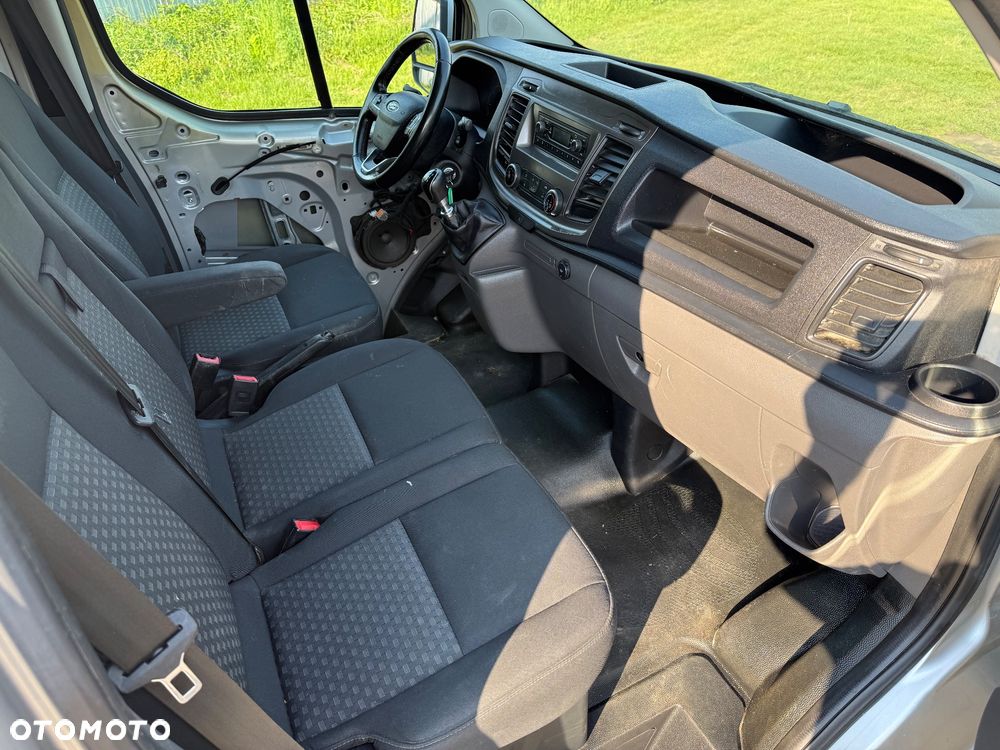 Ford Transit Custom - 8