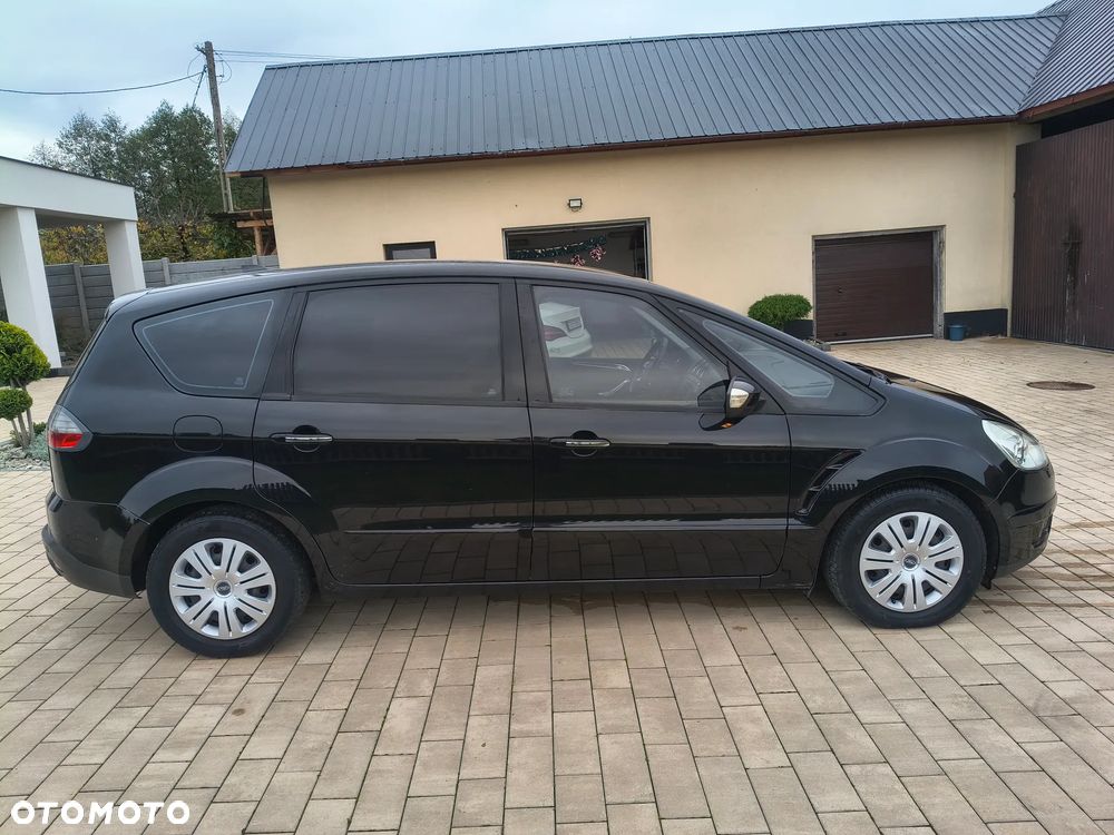 Ford S-Max - 8