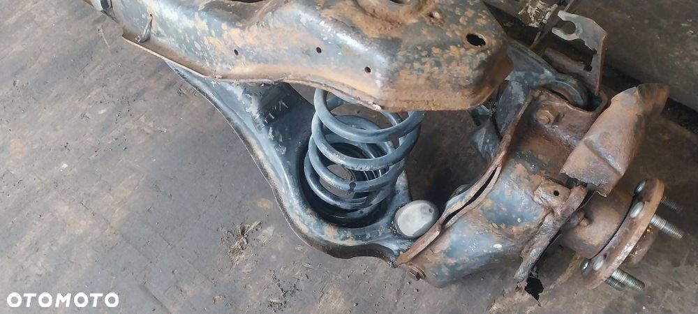 KOMPLETNE ZAWIESZENIE BELKA SANKI TYŁ FORD C-MAX I MK1 - 9