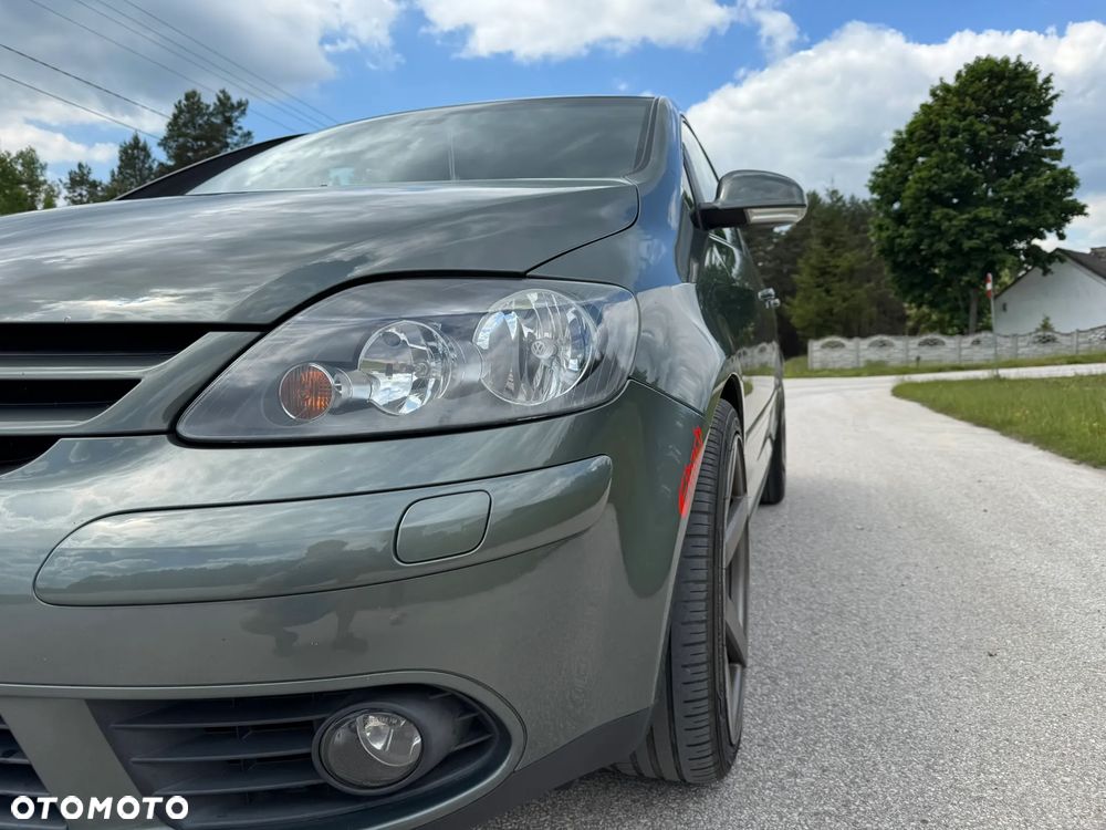 Volkswagen Golf Plus 1.9 TDI Comfortline - 8