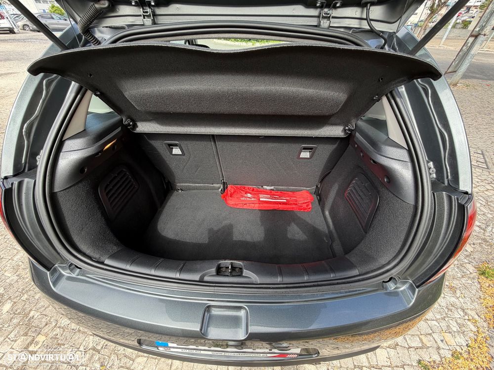 Citroën C3 1.6 BlueHDi Exclusive - 23