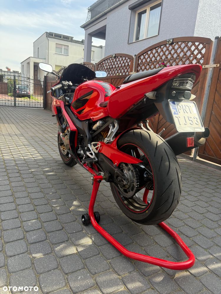 Honda CBR - 5
