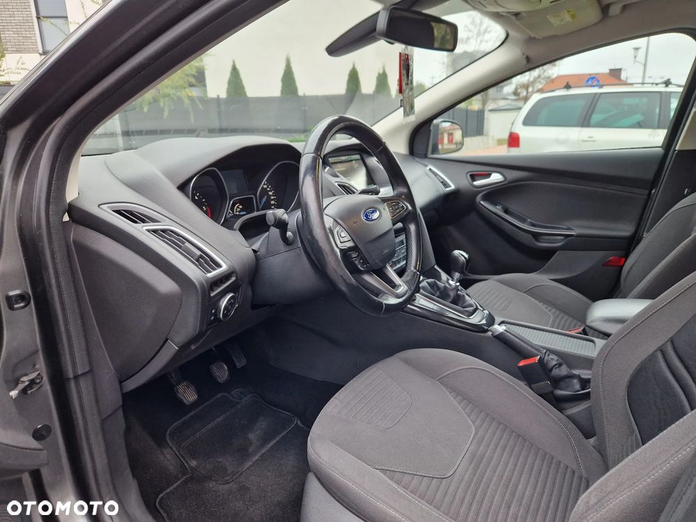 Ford Focus 1.6 TDCi Titanium - 16