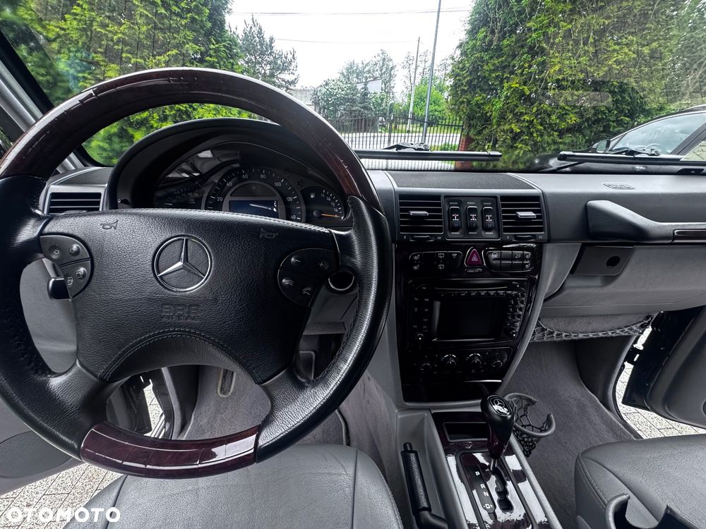 Mercedes-Benz Klasa G 500 Automatik - 30