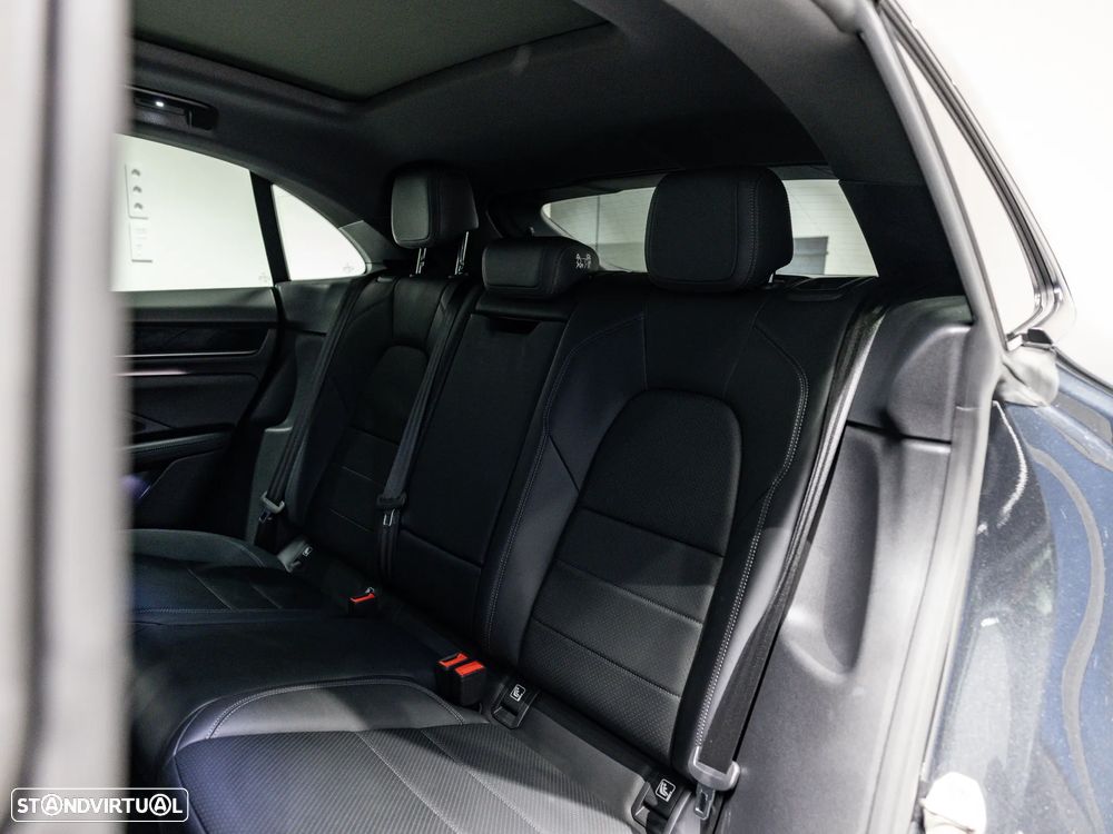 Porsche Macan Standard - 19