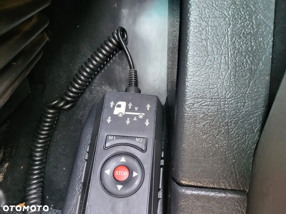 Mercedes-Benz Econic 2630 dwukomorowa - 25