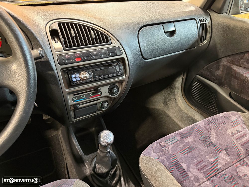 Citroën Saxo 1.6i 16V Cup - 11