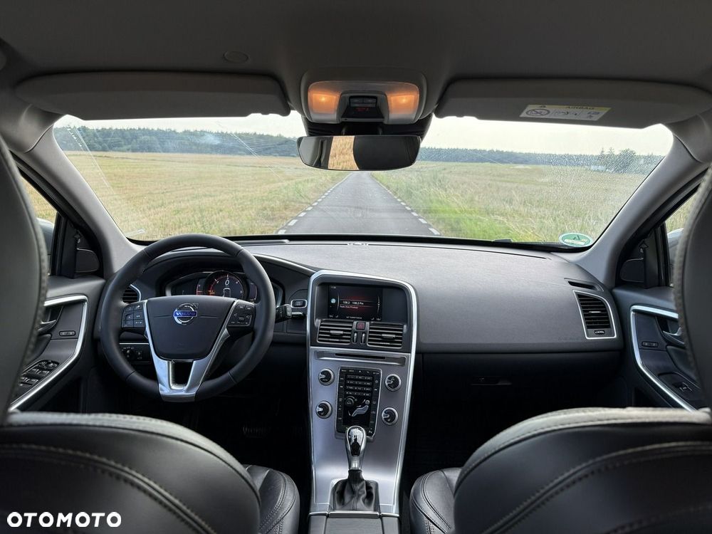 Volvo XC 60 D4 Geartronic Momentum Pro - 7