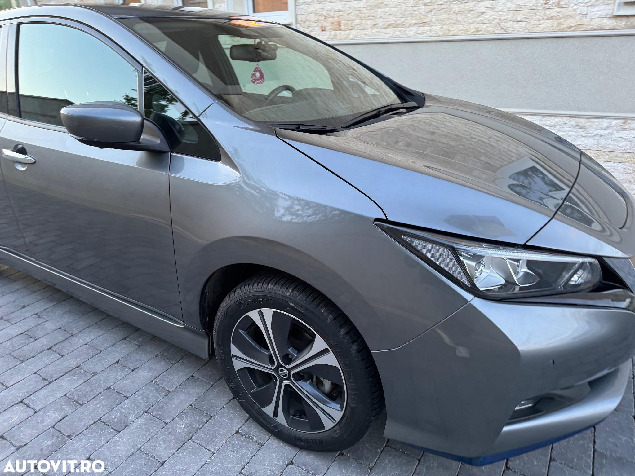 Nissan LEAF N-Connecta - 18