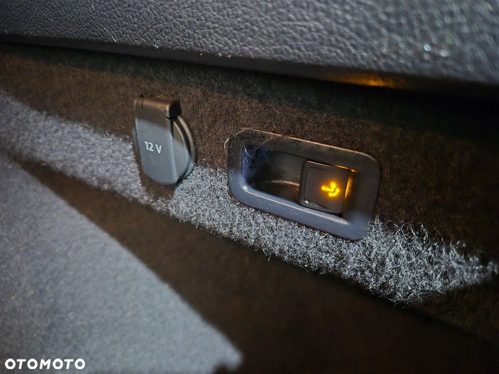 Volkswagen Passat 2.0 TDI (BlueMotion Technology) Comfortline - 18