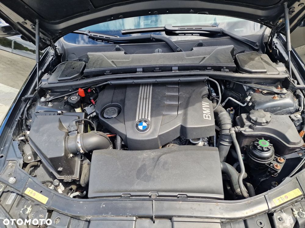 BMW Seria 3 320d xDrive - 15